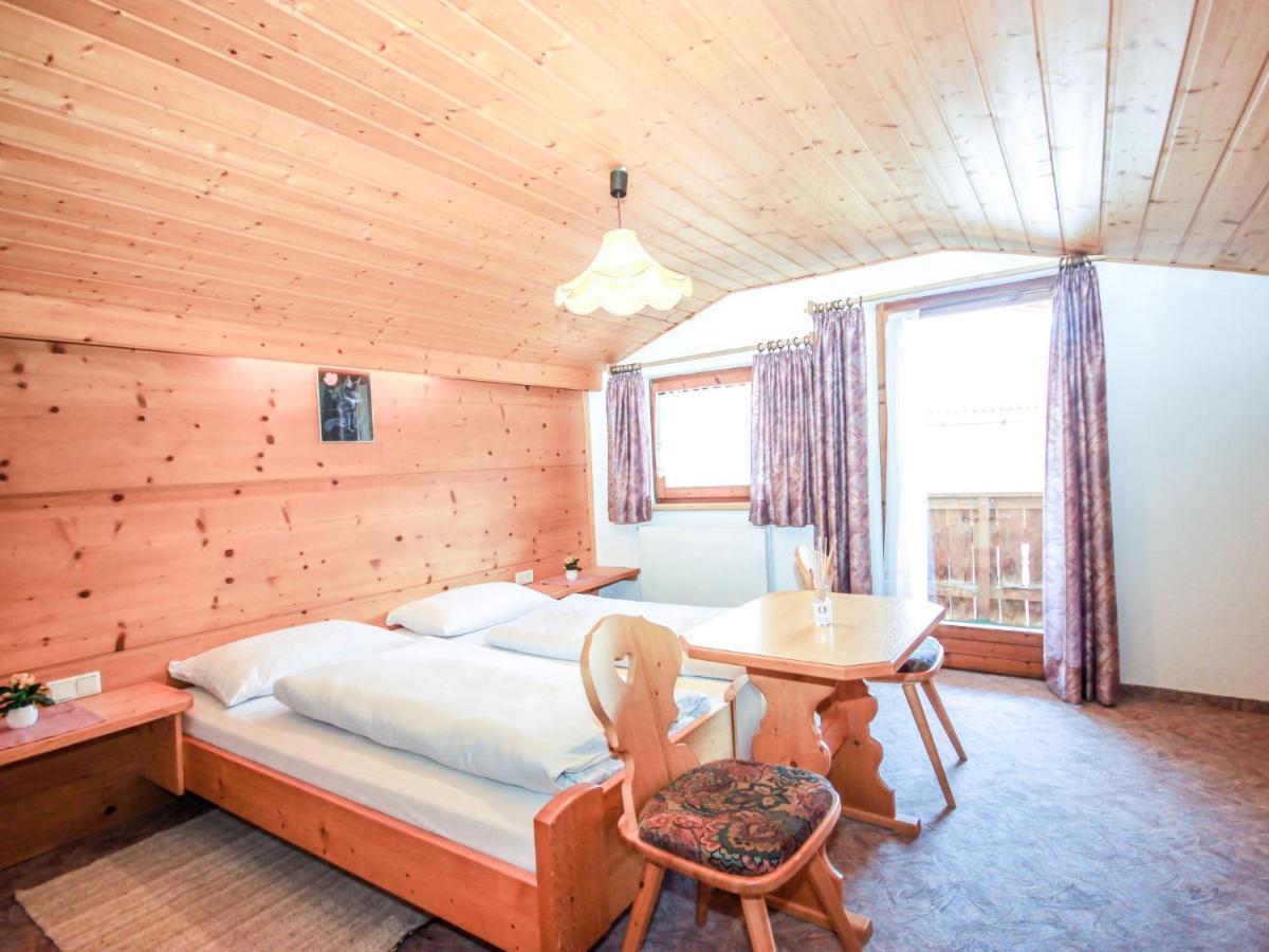 Holiday Home Hoelzl By Interhome فليرش المظهر الخارجي الصورة