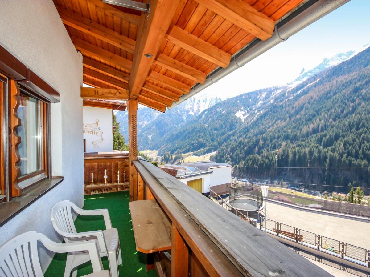 Holiday Home Hoelzl By Interhome فليرش المظهر الخارجي الصورة